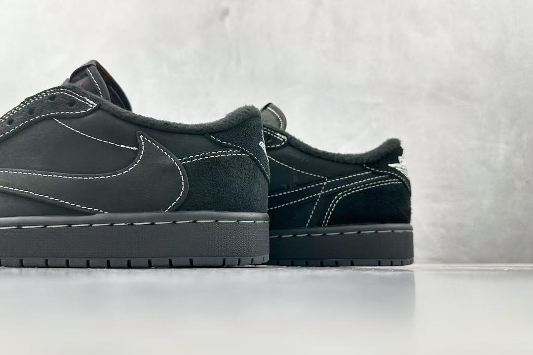 Travis Scott x Air Jordan 1 Low