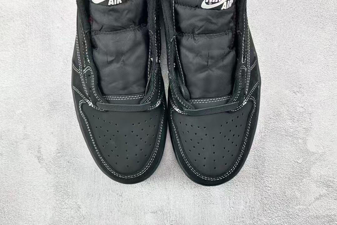 Travis Scott x Air Jordan 1 Low